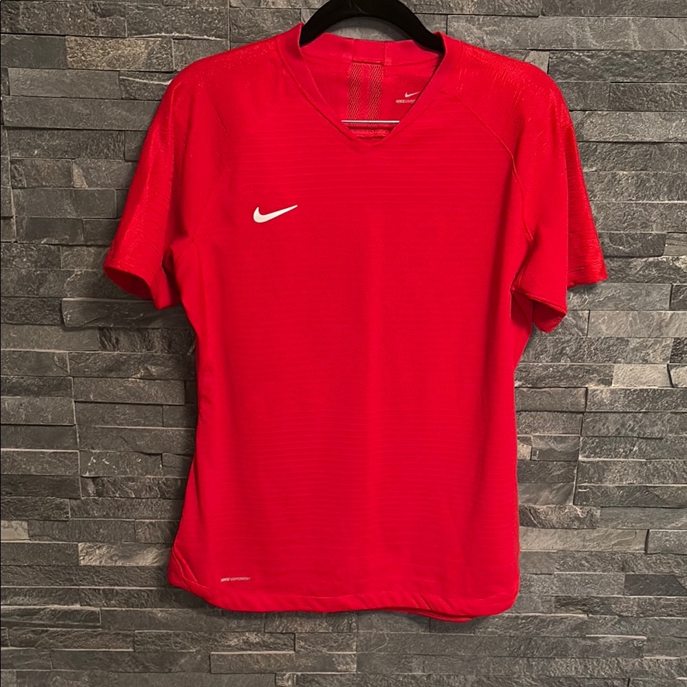 Nike Red Short Sleeve Tee